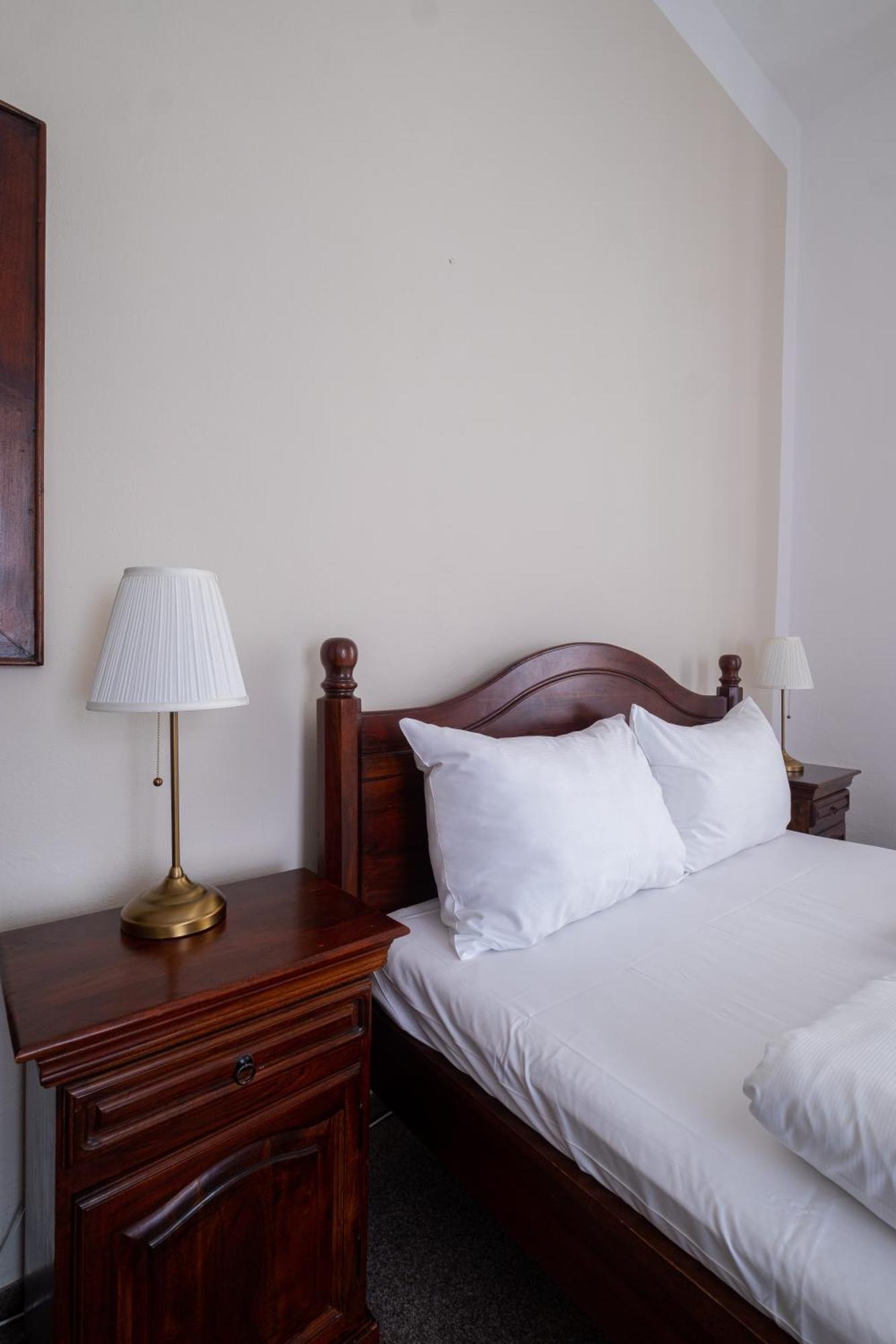 Zamecky Hotel Anton Florian Вальтице Экстерьер фото